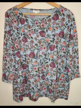 J Jill Floral Print Light Blue Women's 3/4 Sleeve Top